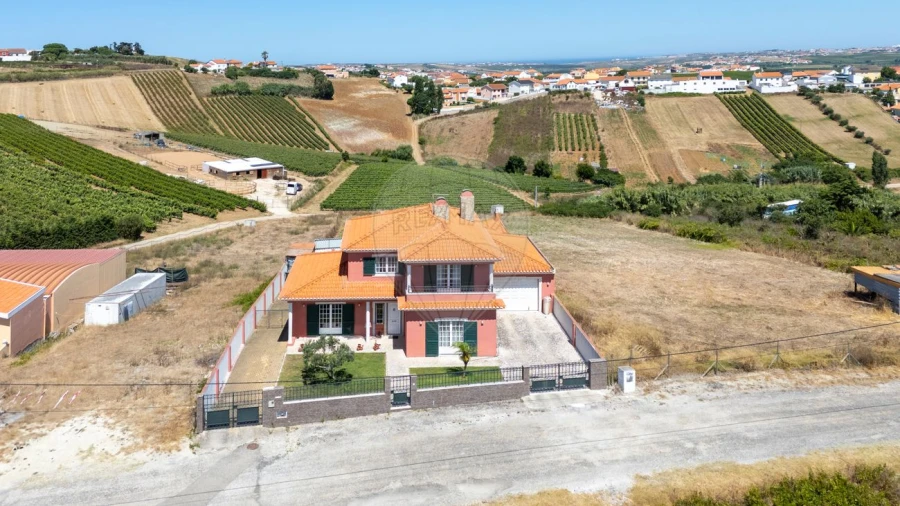 Moradia T5 para Venda em Ventosa Foto 37