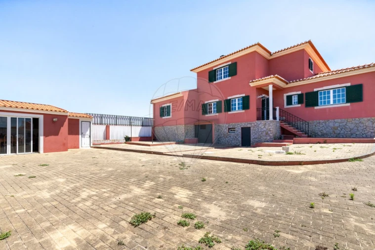 Moradia T5 para Venda em Ventosa Foto 33