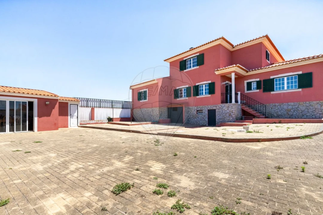 Moradia T5 para Venda em Ventosa Foto 33