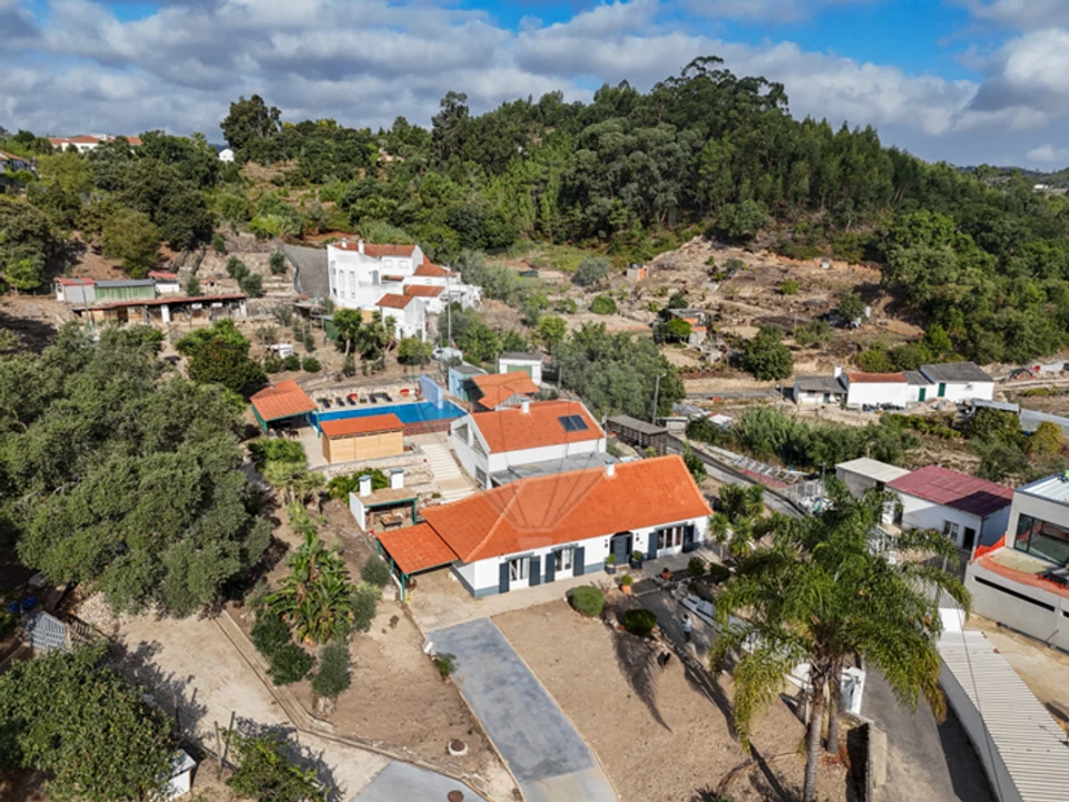 Quinta T3 para Venda em Lousa Foto 11