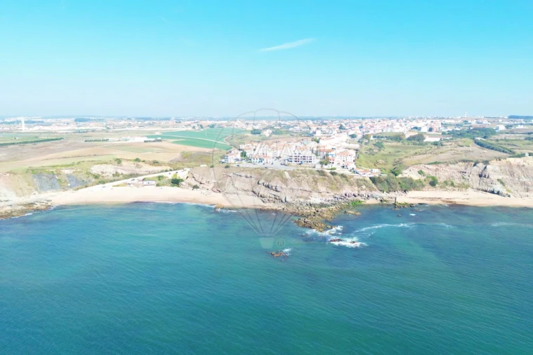 Terreno para Venda em Atouguia da Baleia Foto 4