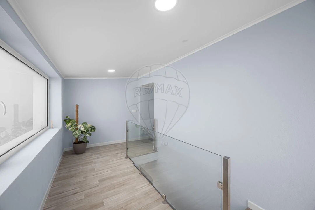 Moradia T3 para Venda em Salvaterra de Magos e Foros de Salvaterra Foto 11