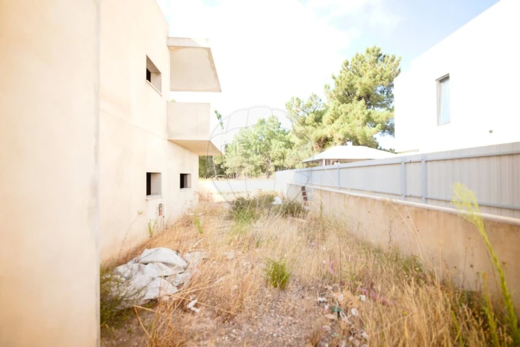 Moradia T3 para Venda em Moita Foto 7