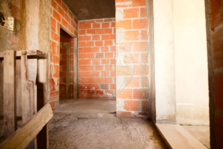 Moradia T3 para Venda em Moita Foto 9