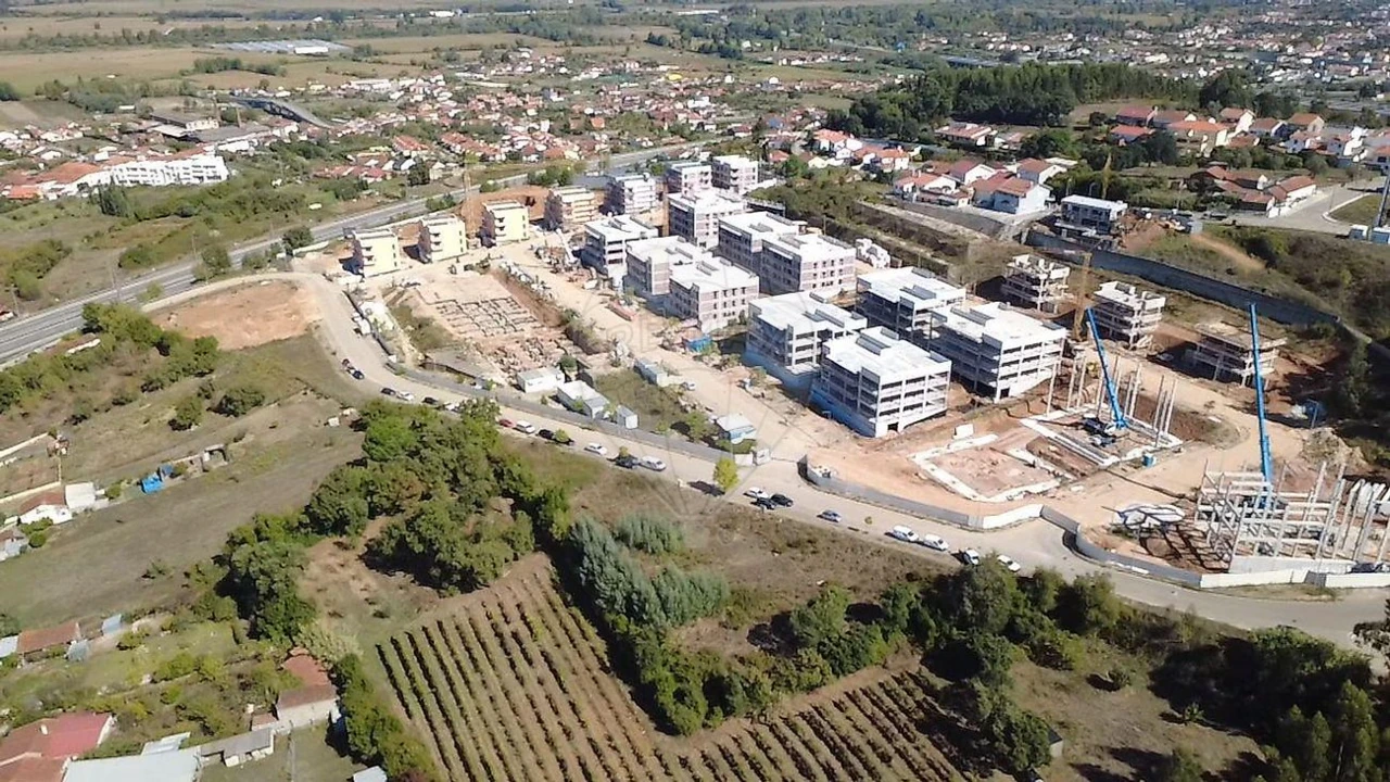 Terreno para Venda em Taveiro, Ameal e Arzila Foto 6