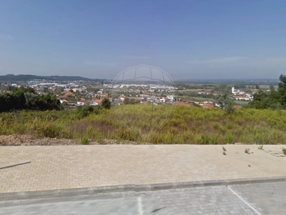 Terreno para Venda em Taveiro, Ameal e Arzila Foto 1