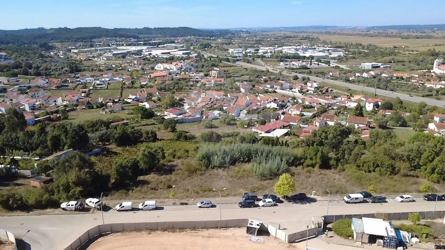 Terreno para Venda em Taveiro, Ameal e Arzila Foto 9