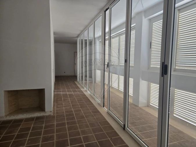 Apartamento T5 para Venda em Armação de Pera Foto 7
