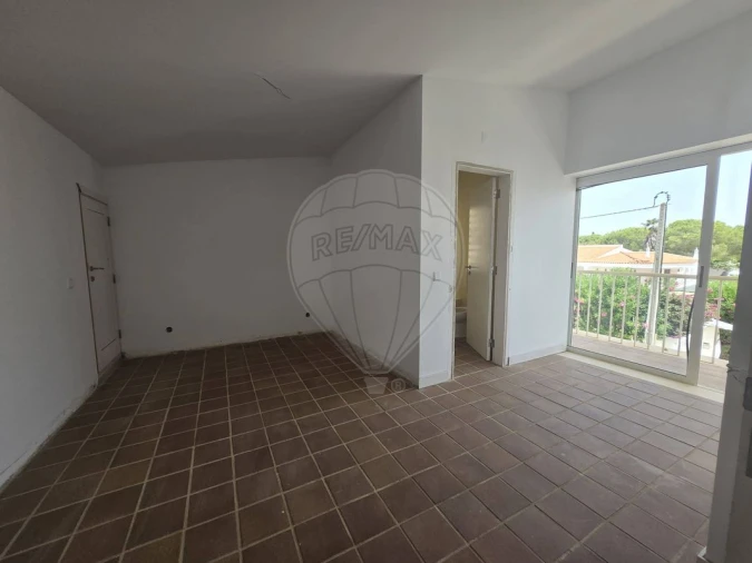 Apartamento T5 para Venda em Armação de Pera Foto 16