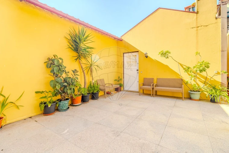 Apartamento T2 para Venda em Cedofeita, Santo Ildefonso, Sé, Miragaia, São Nicolau e Vitória Foto 26