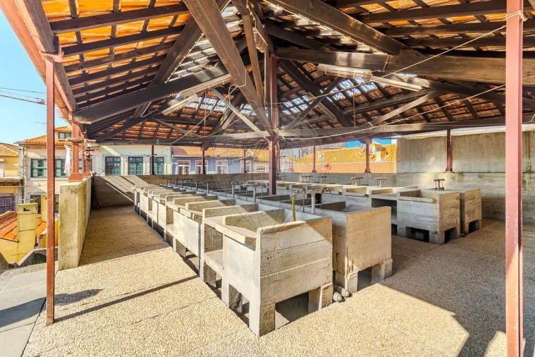 Apartamento T2 para Venda em Cedofeita, Santo Ildefonso, Sé, Miragaia, São Nicolau e Vitória Foto 24