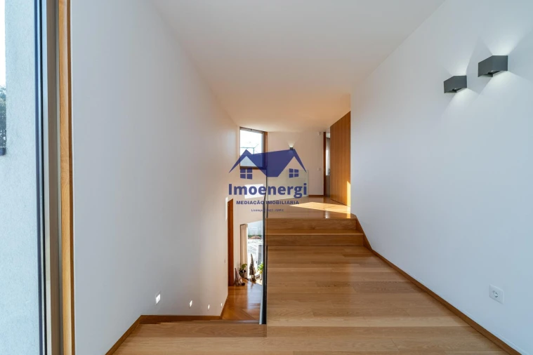 Moradia T4 para Venda em Póvoa de Varzim, Beiriz e Argivai Foto 21