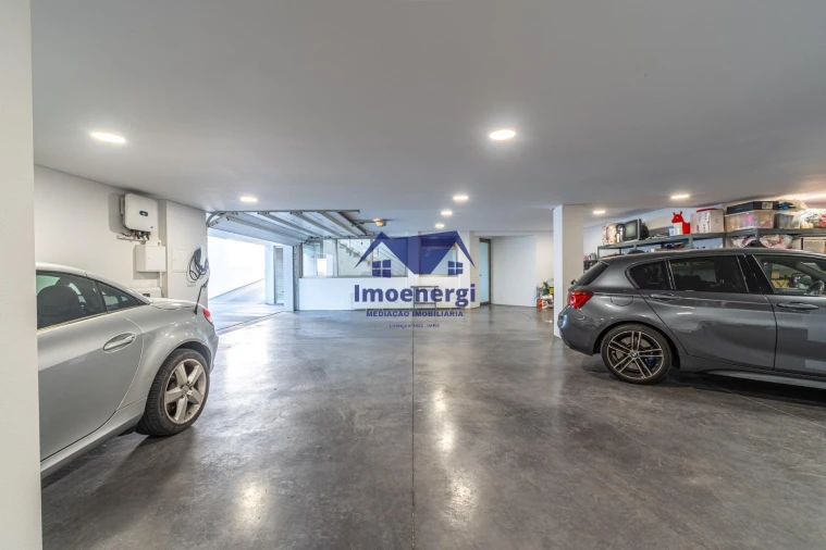 Moradia T4 para Venda em Póvoa de Varzim, Beiriz e Argivai Foto 27