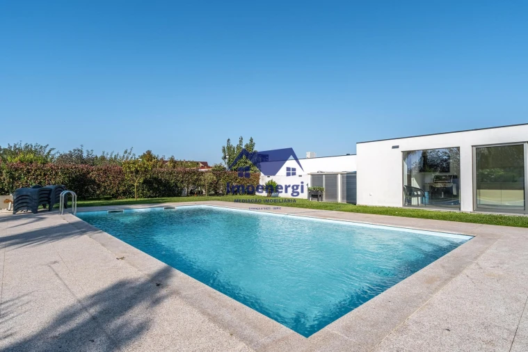 Moradia T4 para Venda em Póvoa de Varzim, Beiriz e Argivai Foto 34