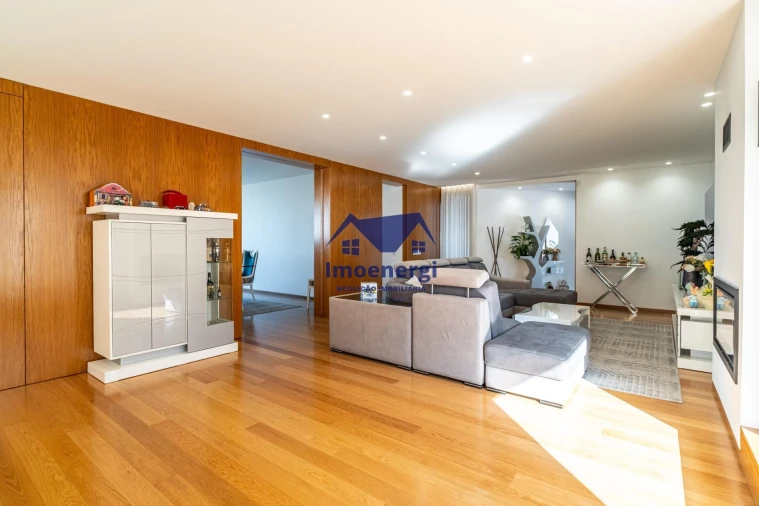 Moradia T4 para Venda em Póvoa de Varzim, Beiriz e Argivai Foto 5