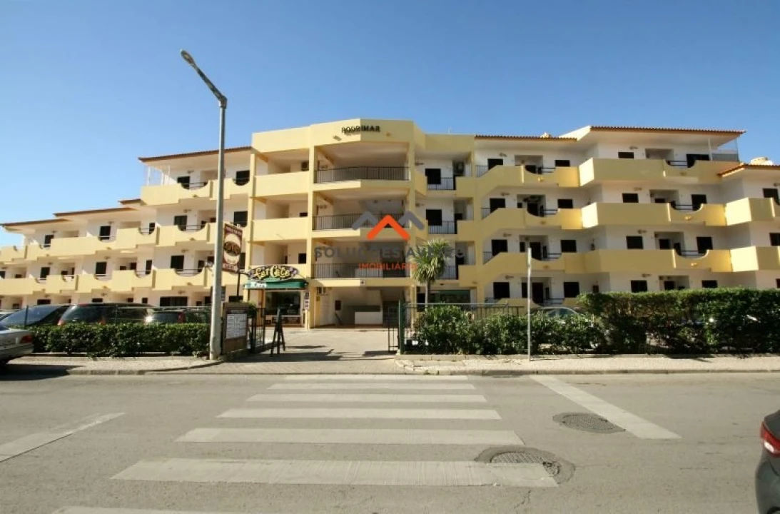 Apartamento T1 para Venda em Albufeira e Olhos de Água Foto 1