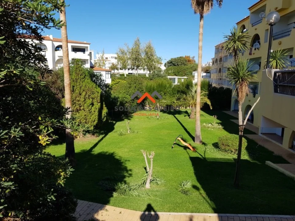Apartamento T1 para Venda em Albufeira e Olhos de Água Foto 8