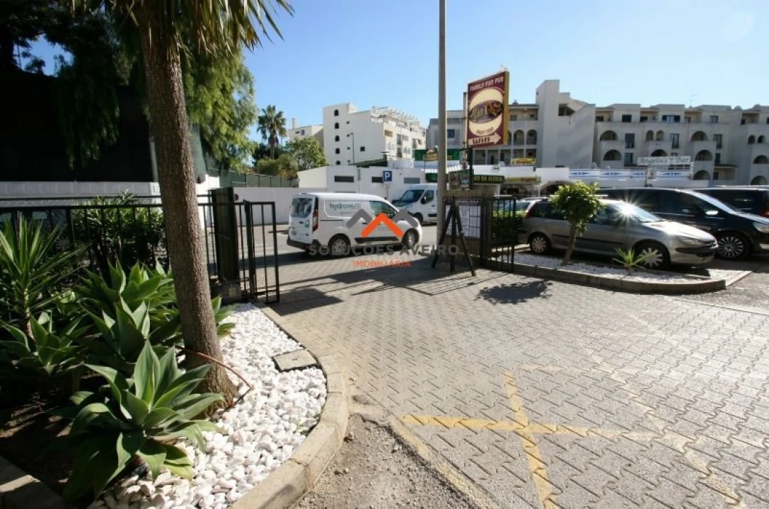 Apartamento T1 para Venda em Albufeira e Olhos de Água Foto 10