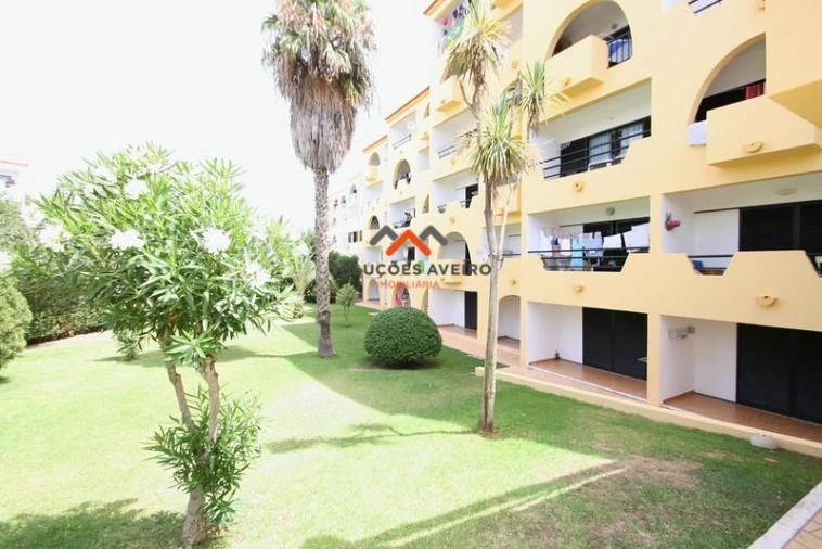 Apartamento T1 para Venda em Albufeira e Olhos de Água Foto 9