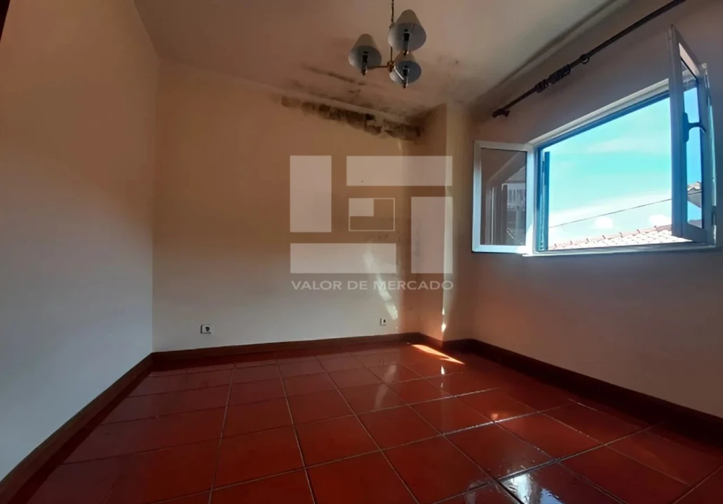 Moradia T3 para Venda em Soutelo do Douro Foto 8