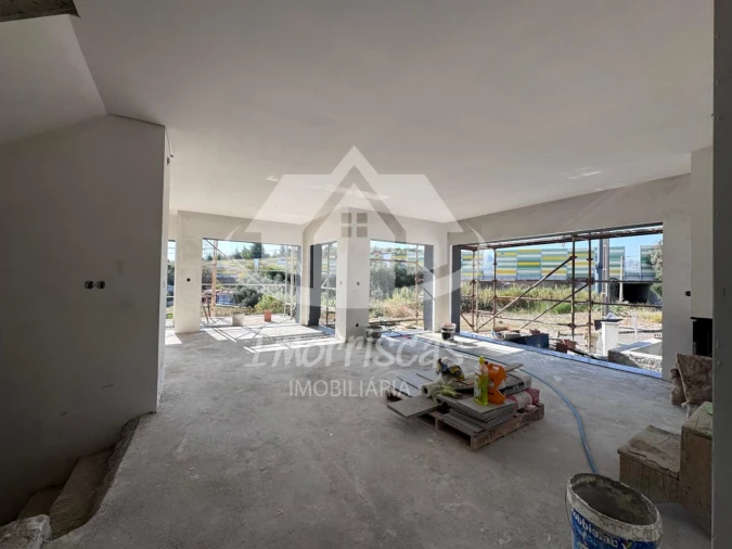 Moradia T4 para Venda em Santa Iria de Azoia, São João da Talha e Bobadela Foto 9