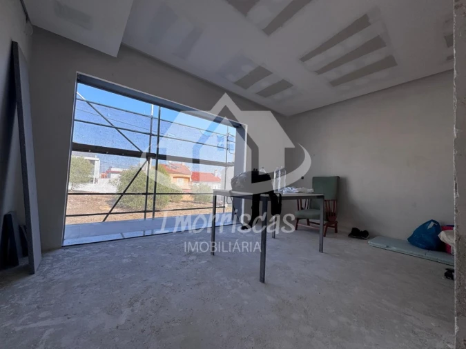 Moradia T4 para Venda em Santa Iria de Azoia, São João da Talha e Bobadela Foto 18