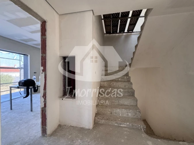 Moradia T4 para Venda em Santa Iria de Azoia, São João da Talha e Bobadela Foto 30