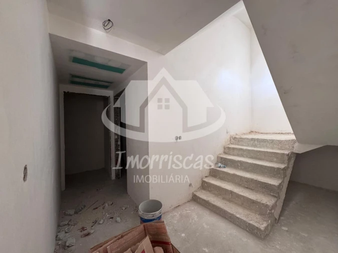 Moradia T4 para Venda em Santa Iria de Azoia, São João da Talha e Bobadela Foto 41