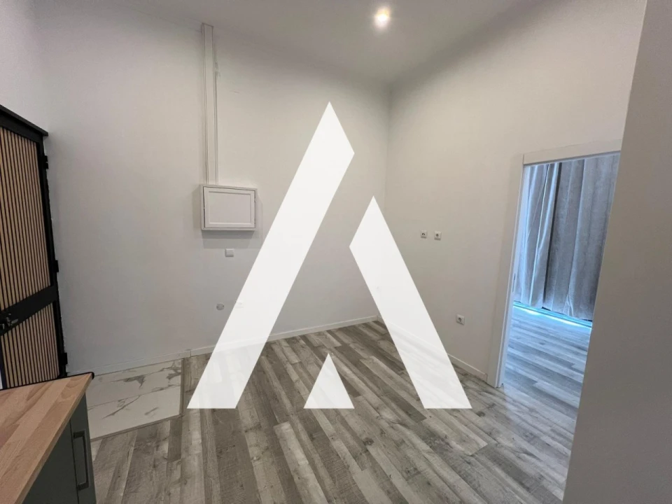 Apartamento T2 para Venda em Braga (Maximinos, Sé e Cividade) Foto 4