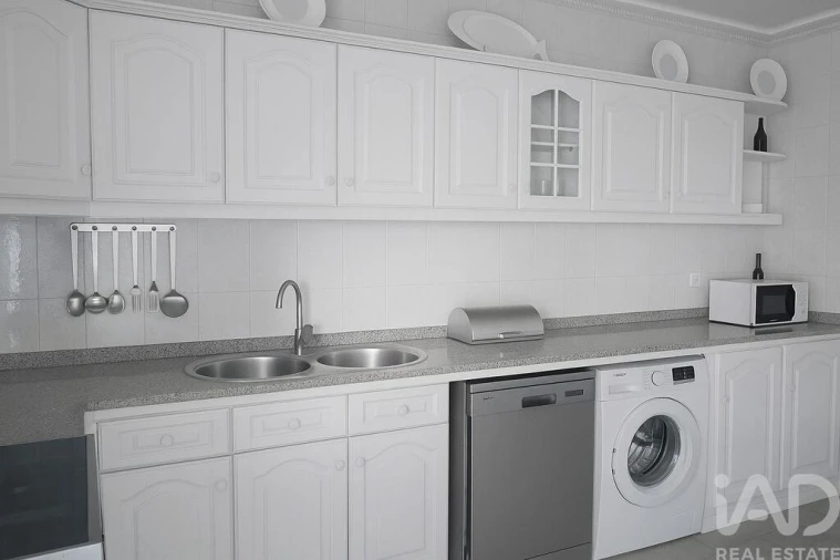 Moradia T5 para Venda em Fernao Ferro