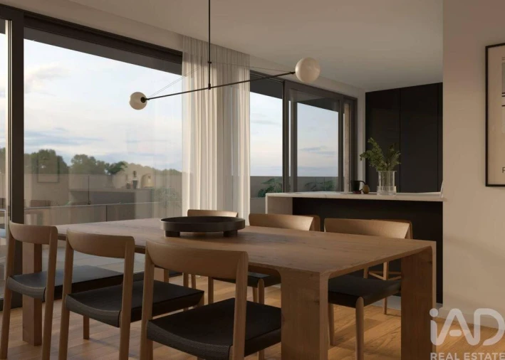 Apartamento T2 para Venda em Paranhos Foto 5