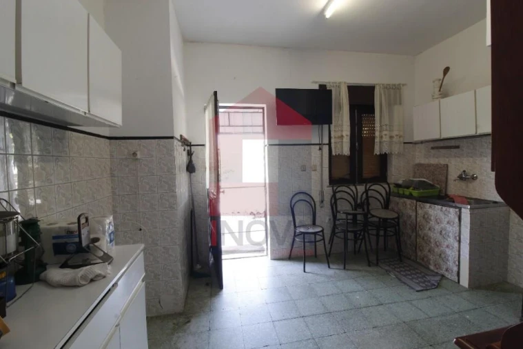 Moradia T4 para Venda em Gême Foto 10