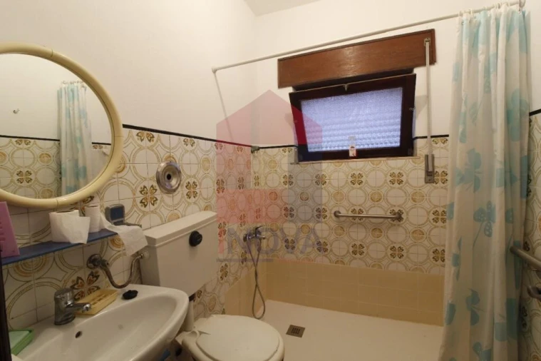 Moradia T4 para Venda em Gême Foto 11