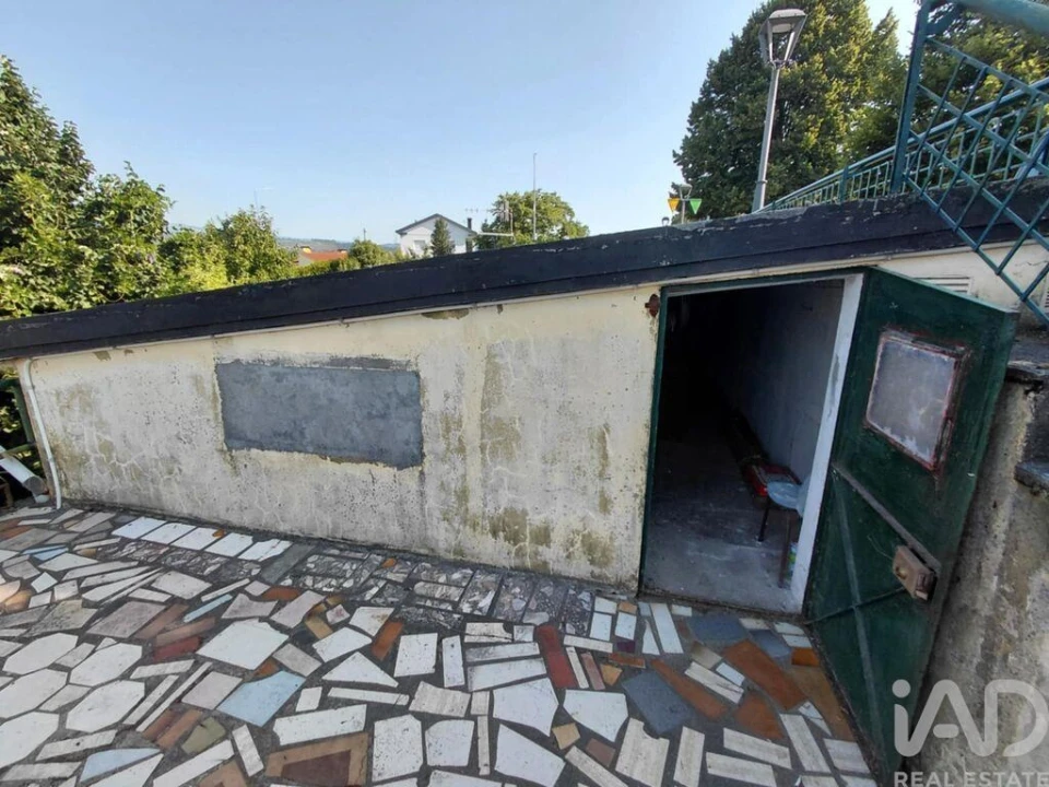 Moradia T3 para Venda em Vila e Roussas Foto 24