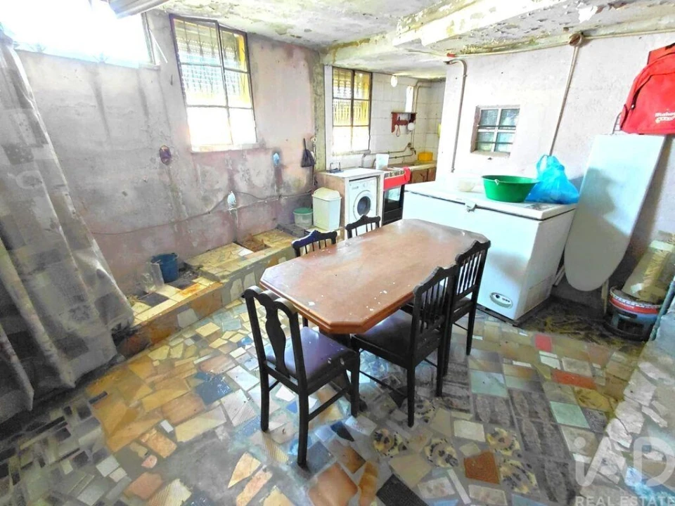 Moradia T3 para Venda em Vila e Roussas Foto 9