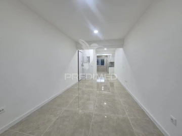 Apartamento T2 para Venda em Almada, Cova da Piedade, Pragal e Cacilhas
