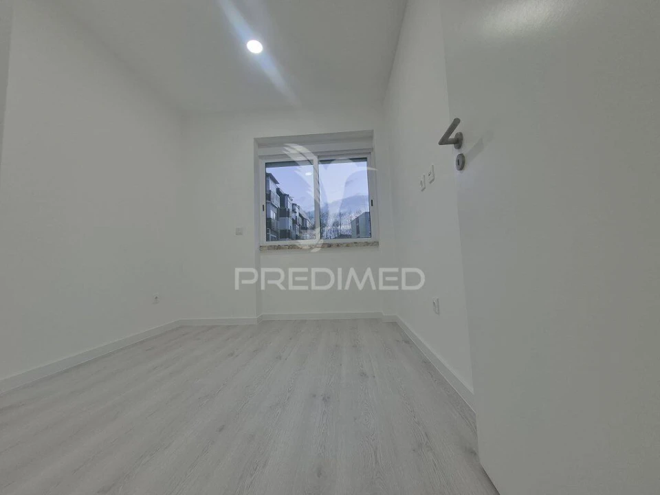 Apartamento T2 para Venda em Almada, Cova da Piedade, Pragal e Cacilhas Foto 7