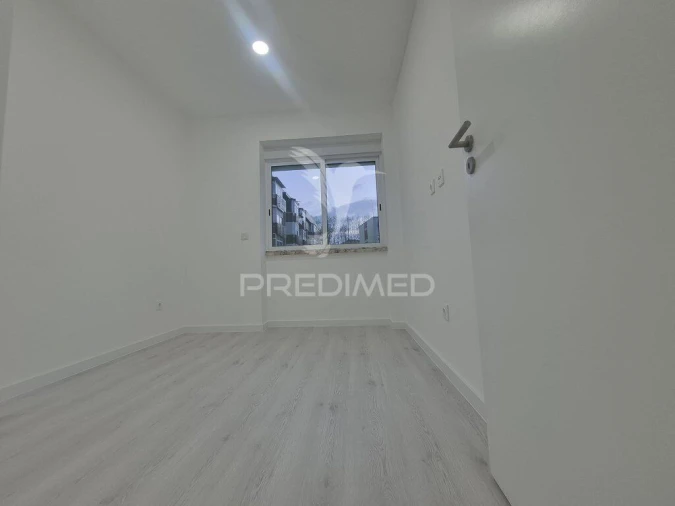 Apartamento T2 para Venda em Almada, Cova da Piedade, Pragal e Cacilhas Foto 7