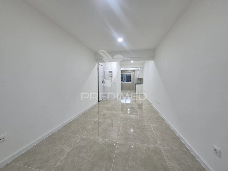 Apartamento T2 para Venda em Almada, Cova da Piedade, Pragal e Cacilhas Foto 4