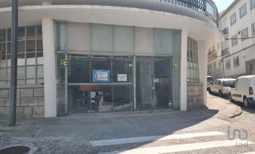 Loja para Venda em Avelãs de Ambom e Rocamondo Foto 14