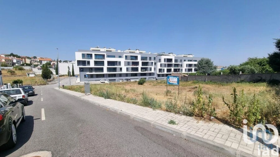 Terreno para Venda em Avelãs de Ambom e Rocamondo Foto 3