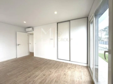 Moradia T3 para Venda em Sesimbra (Castelo)