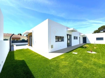 Moradia T3 para Venda em Sesimbra (Castelo)