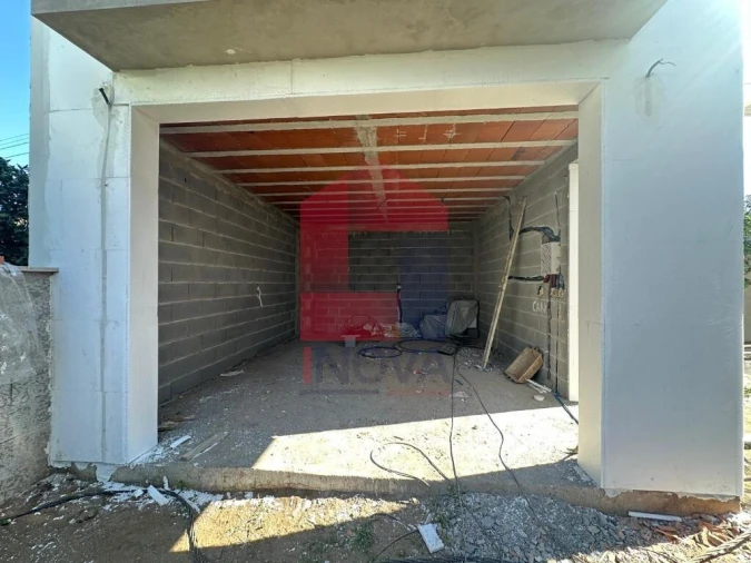 Moradia T4 para Venda em Palmeira Foto 3