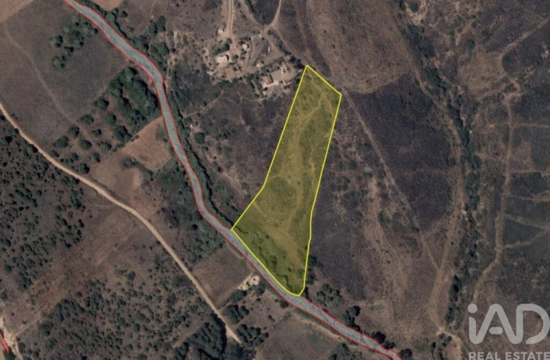 Terreno para Venda em Budens Foto 30