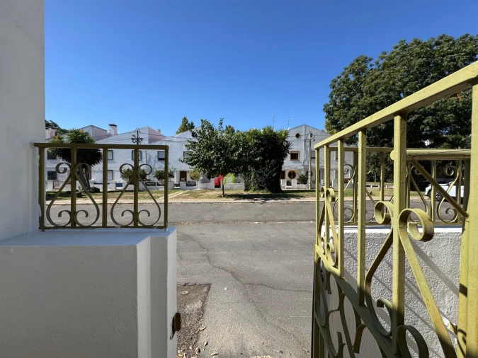 Moradia T4 para Venda em Beja (Salvador e Santa Maria da Feira) Foto 15