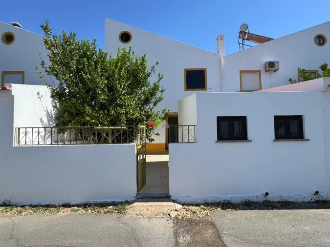 Moradia T4 para Venda em Beja (Salvador e Santa Maria da Feira) Foto 16