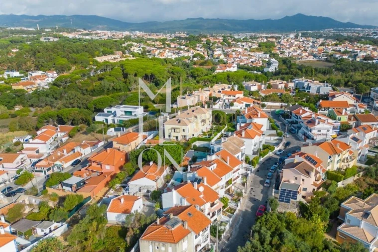 Moradia T2 para Venda em Alcabideche Foto 36