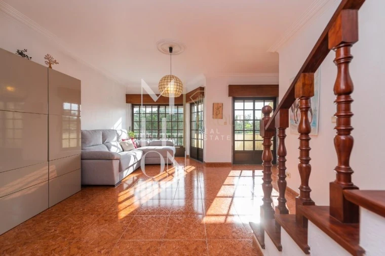 Moradia T2 para Venda em Alcabideche Foto 5