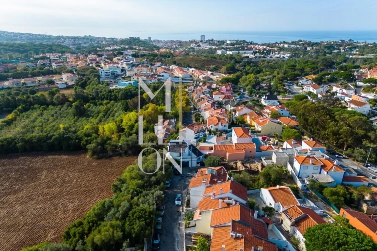 Moradia T2 para Venda em Alcabideche Foto 34